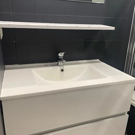 Des Pins Apartamento